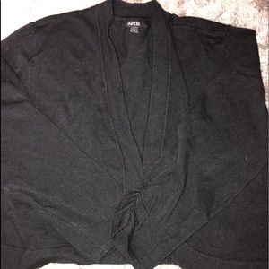 APT. 9 cropped sweater